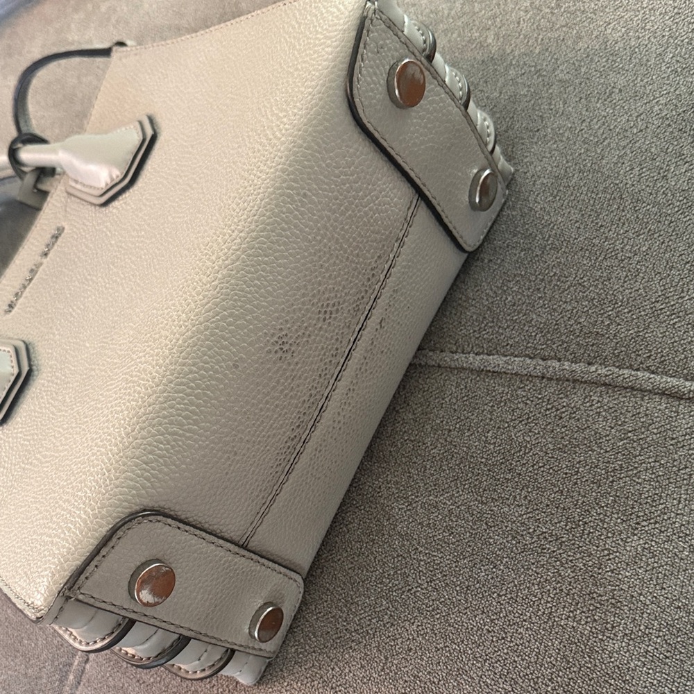 Michael Kors Light Gray Mini Bag with Wallet - Picture 2 of 5